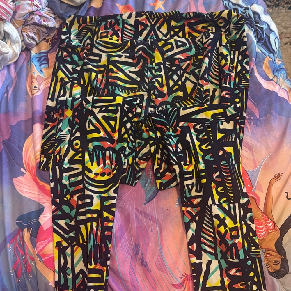 NEW LulaRoe Tall & Curvy (TC) Leggings Mixed Print